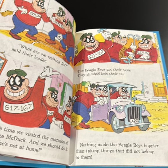 Duck Tales: Webby Saves the Day - Hardcover Children’s Book - Picture 8 of 8